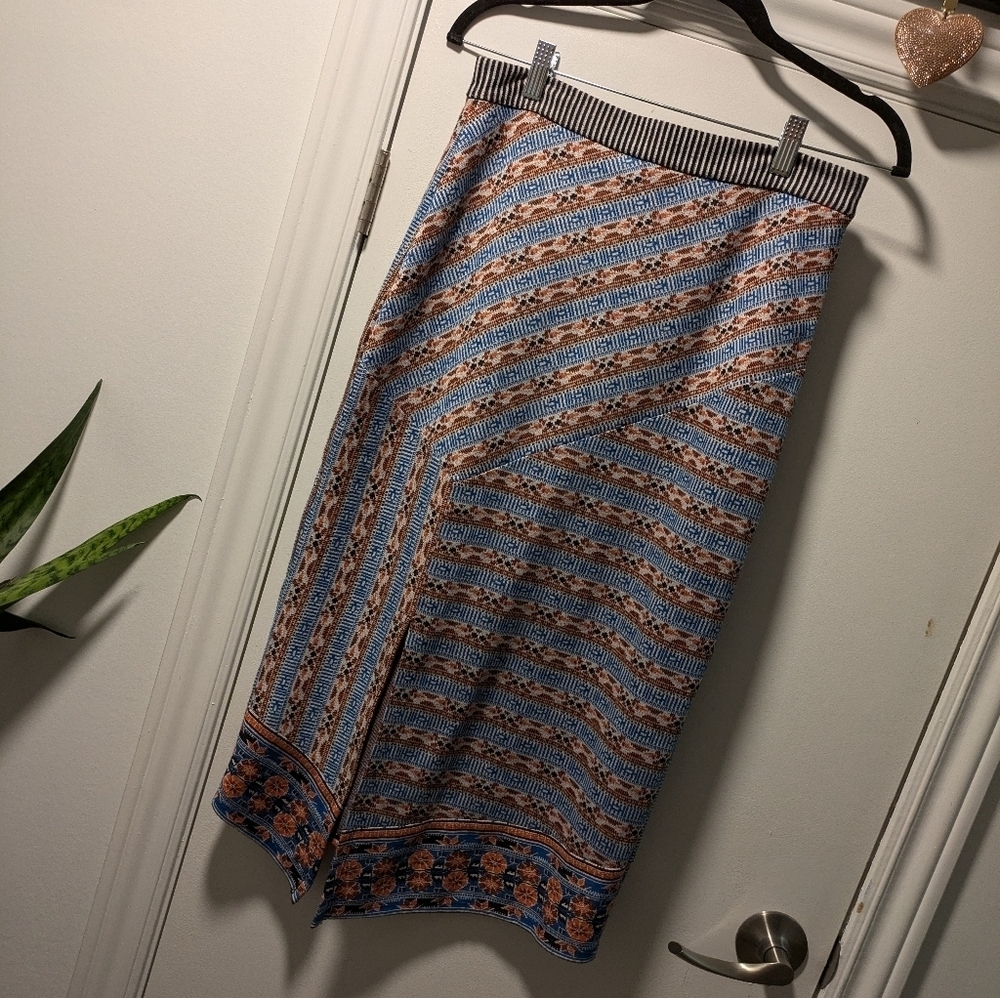 Anthropologie Akemi + Kin Striped Splendor Tribal Print Pencil Skirt Size Small